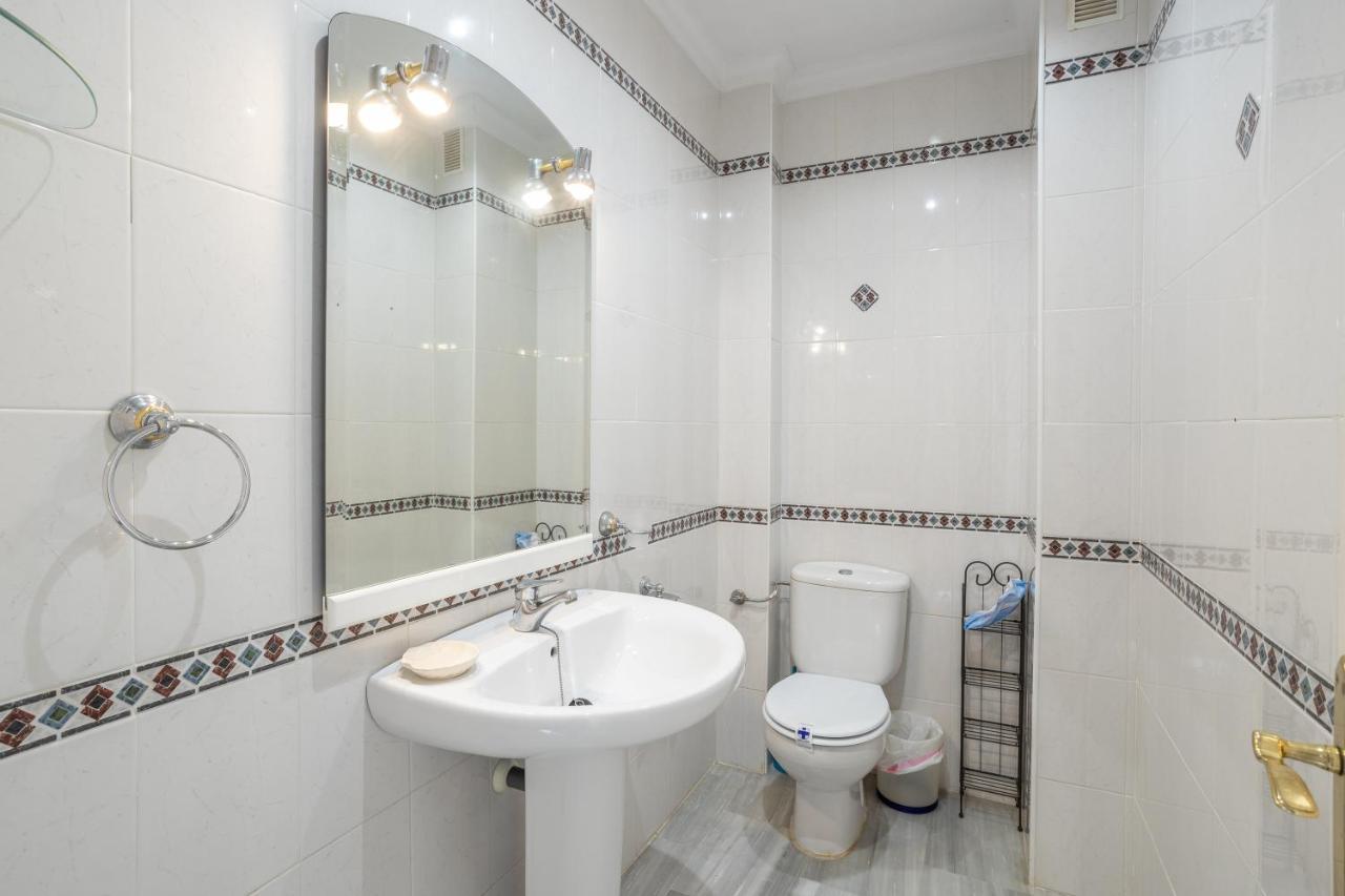 Las Flores 5 - Large Townhouse Nerja Εξωτερικό φωτογραφία